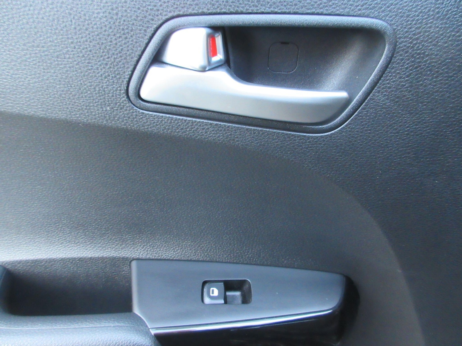 Used Kia Picanto 2023 for sale - 76898498: Photo 19