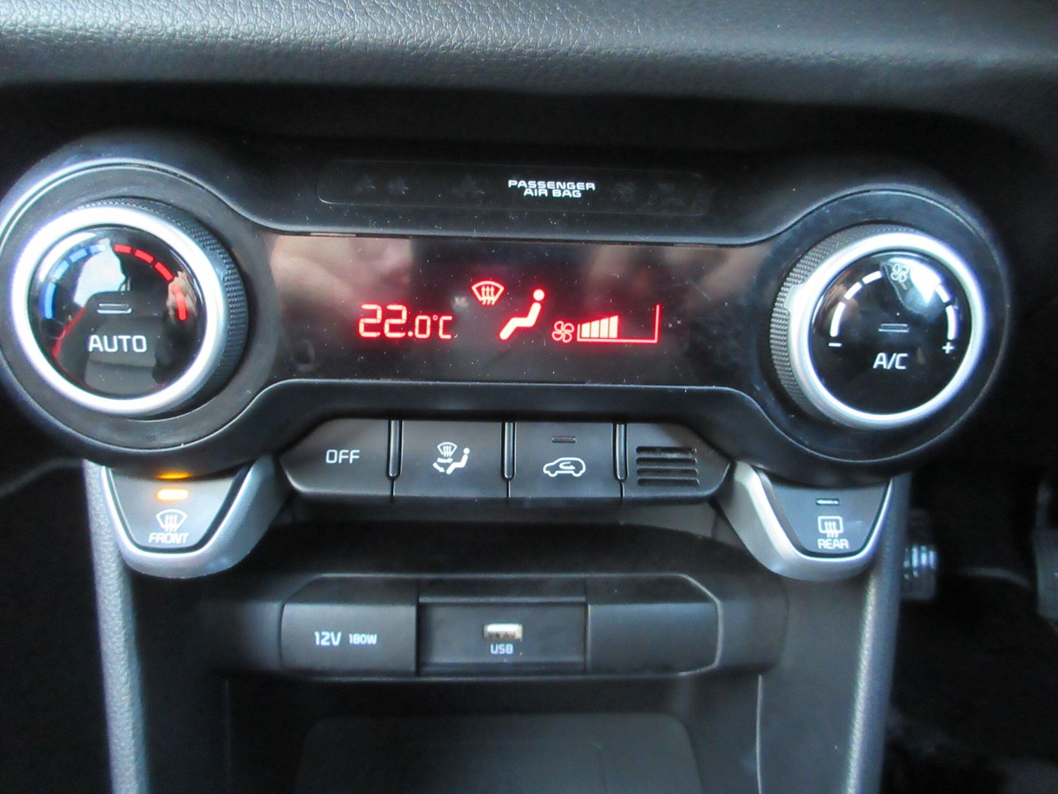 Used Kia Picanto 2023 for sale - 76898498: Photo 33