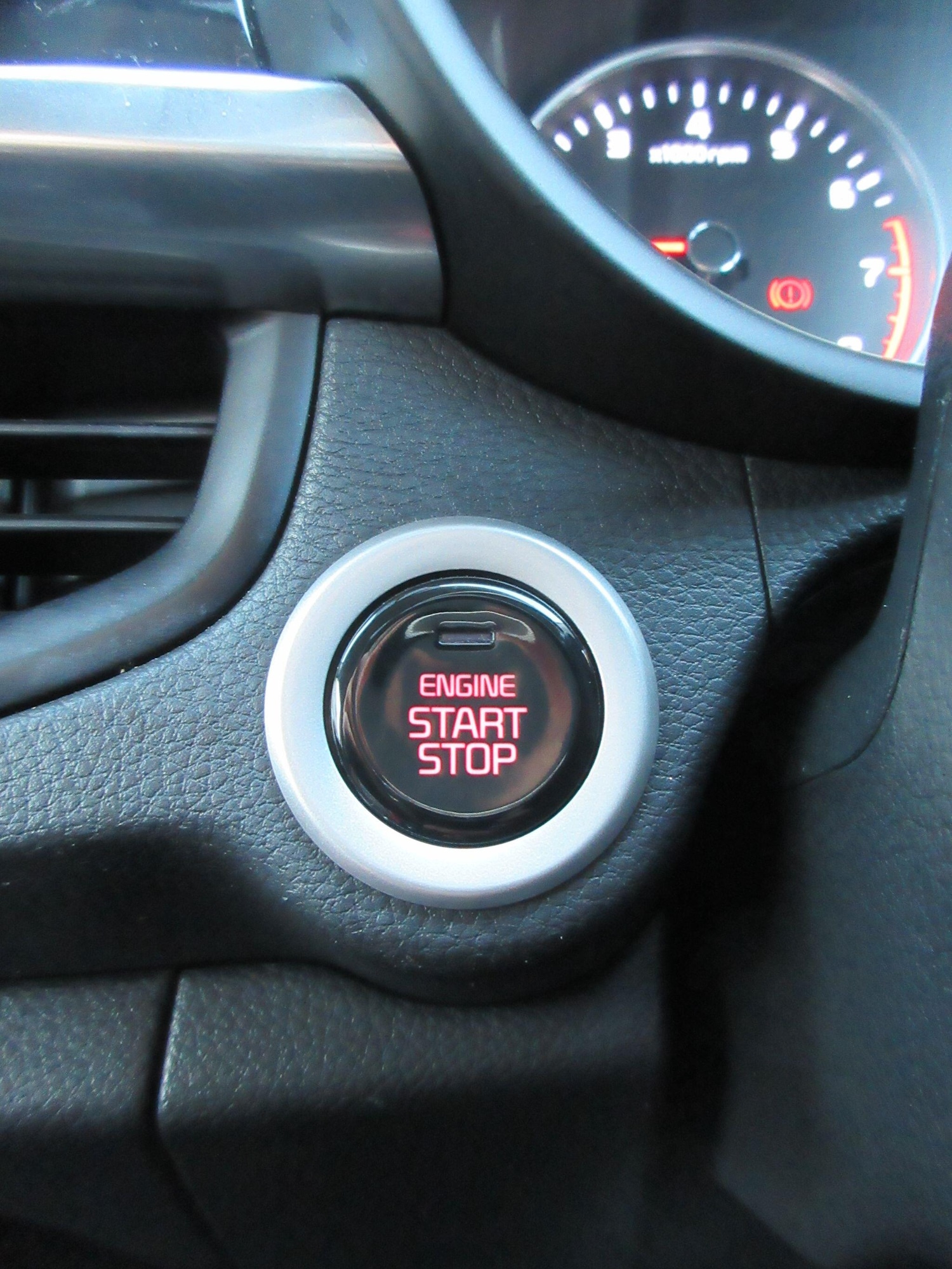 Used Kia Picanto 2023 for sale - 76898498: Photo 37