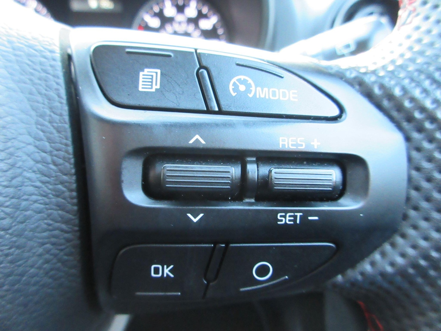 Used Kia Picanto 2023 for sale - 76898498: Photo 41