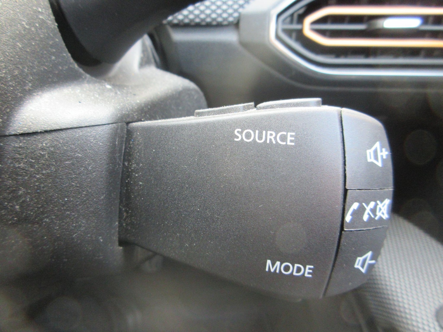 Used Dacia Sandero Stepway 2022 for sale - 77709390: Photo 40