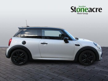 Used MINI Hatch 2023 for sale - 78260944: Photo