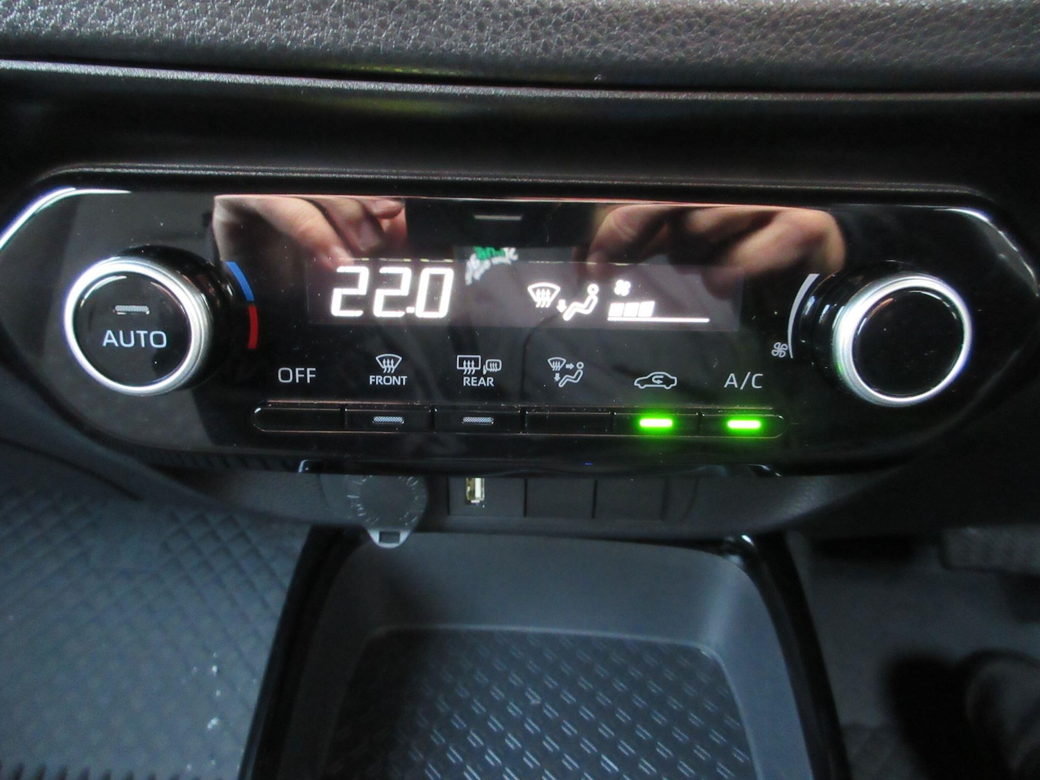 Used Toyota Aygo X 2024 for sale - 76898494: Photo 31