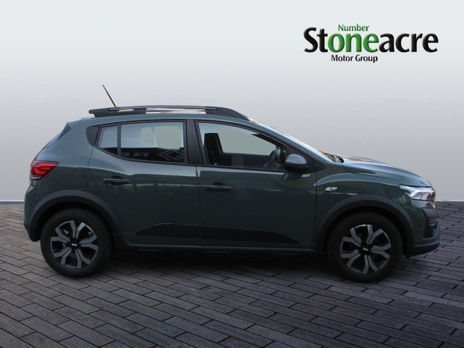 Used Dacia Sandero Stepway 2023 for sale - 77970351: Photo 2