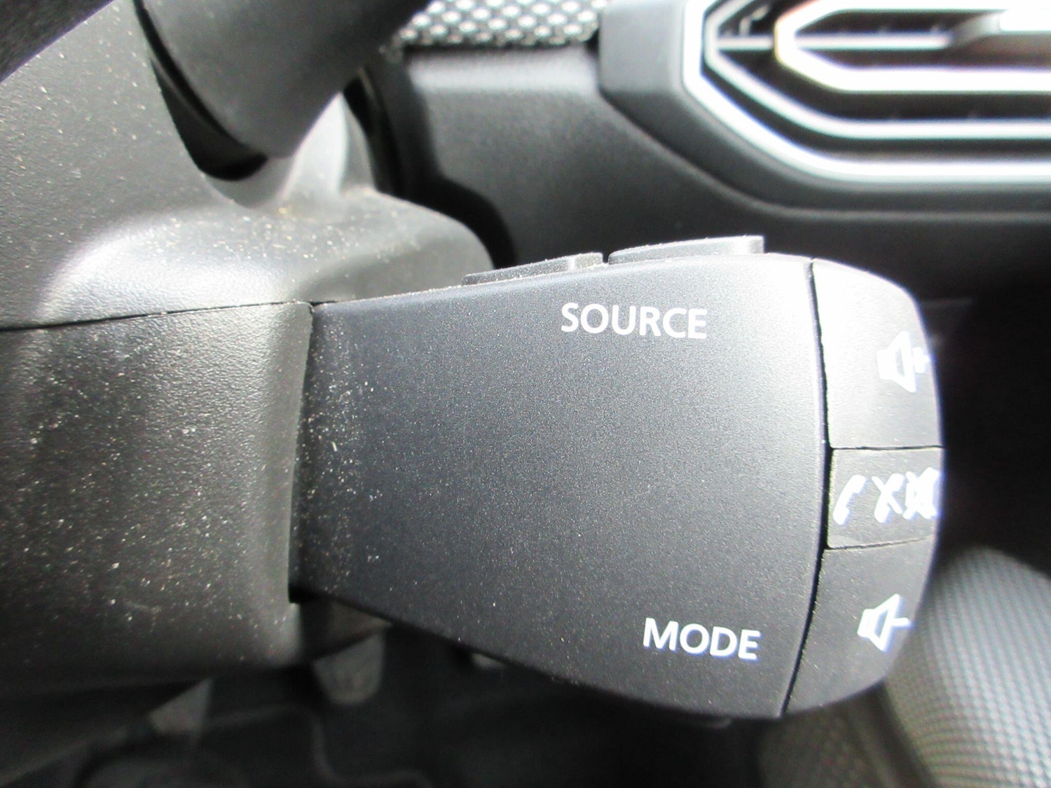 Used Dacia Sandero Stepway 2023 for sale - 77970351: Photo 46