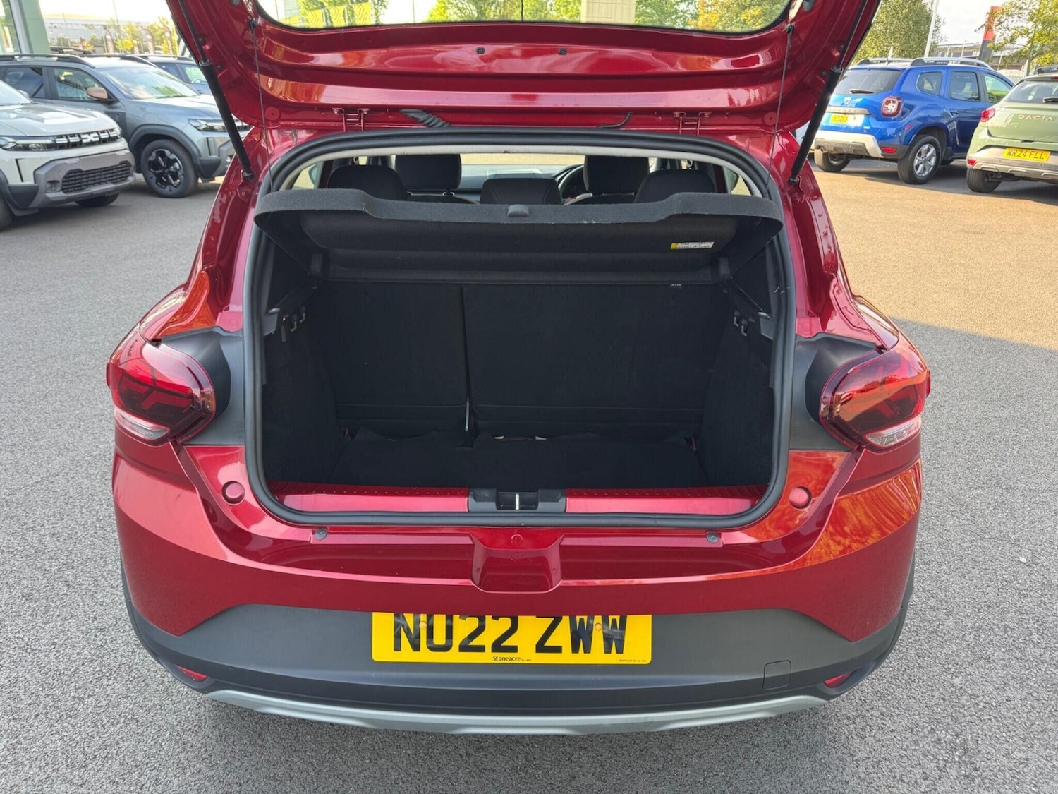 Used Dacia Sandero Stepway 2022 for sale - 77191081: Photo 9