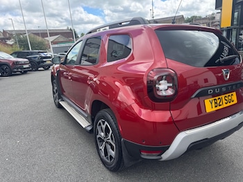 Used Dacia Duster 2021 for sale - 78945991: Photo