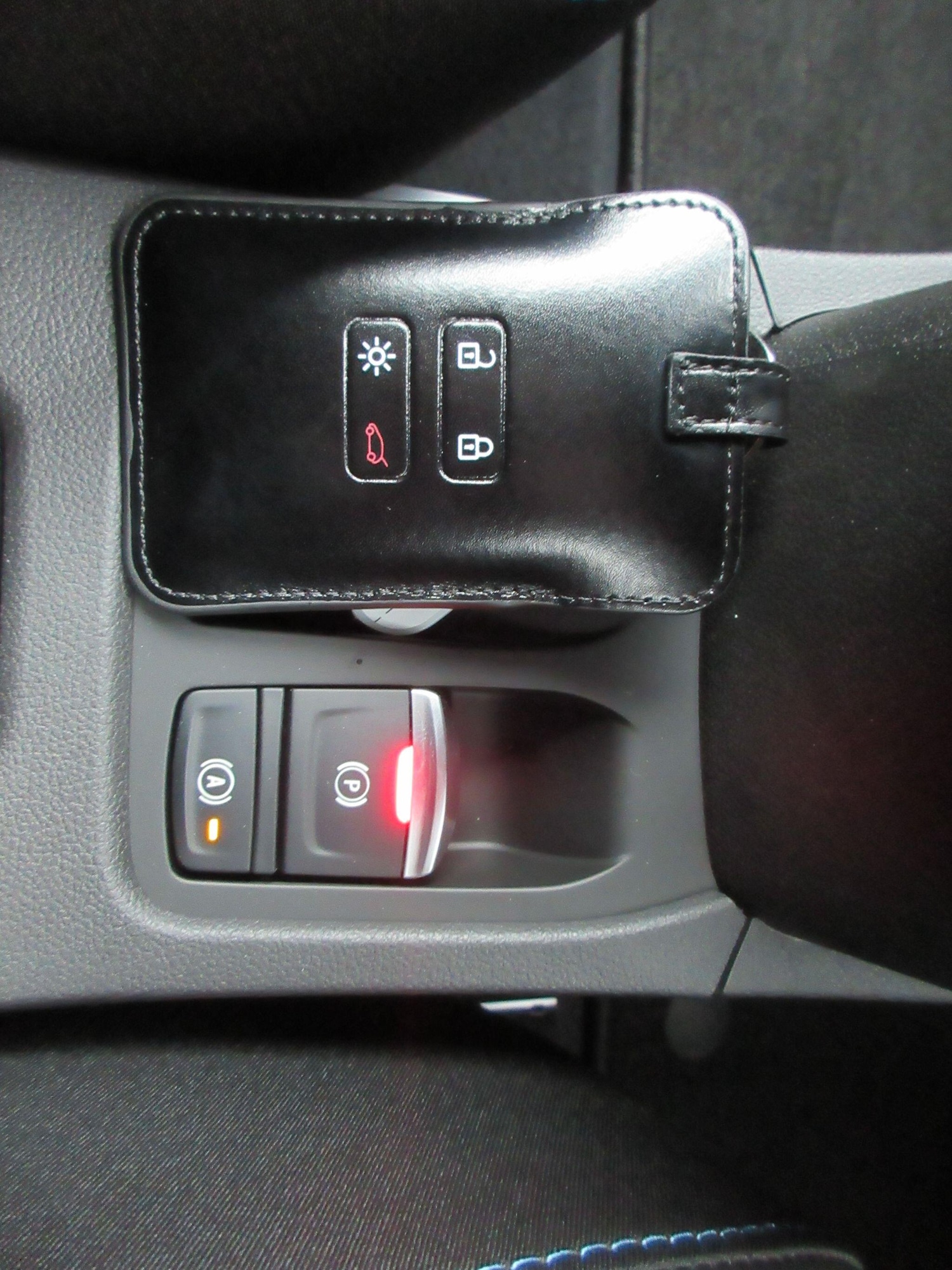 Used Renault Clio 2025 for sale - 76898338: Photo 41