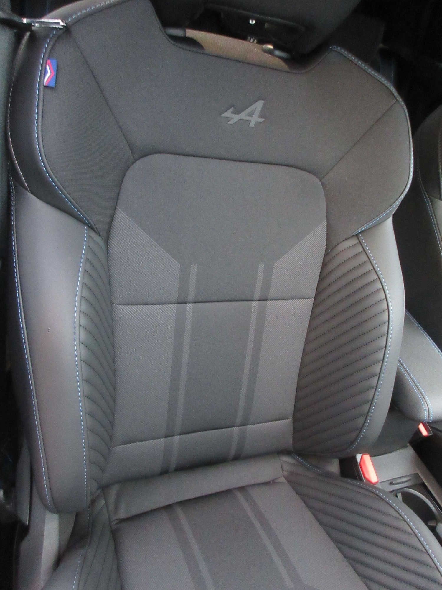 Used Renault Clio 2025 for sale - 76898338: Photo 50