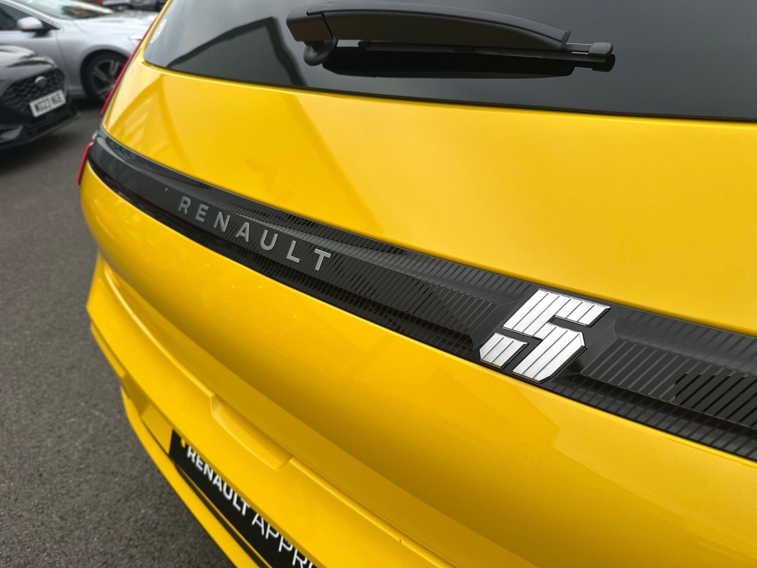 Used Renault 5 E-Tech electric for sale - 76608095: Photo 13