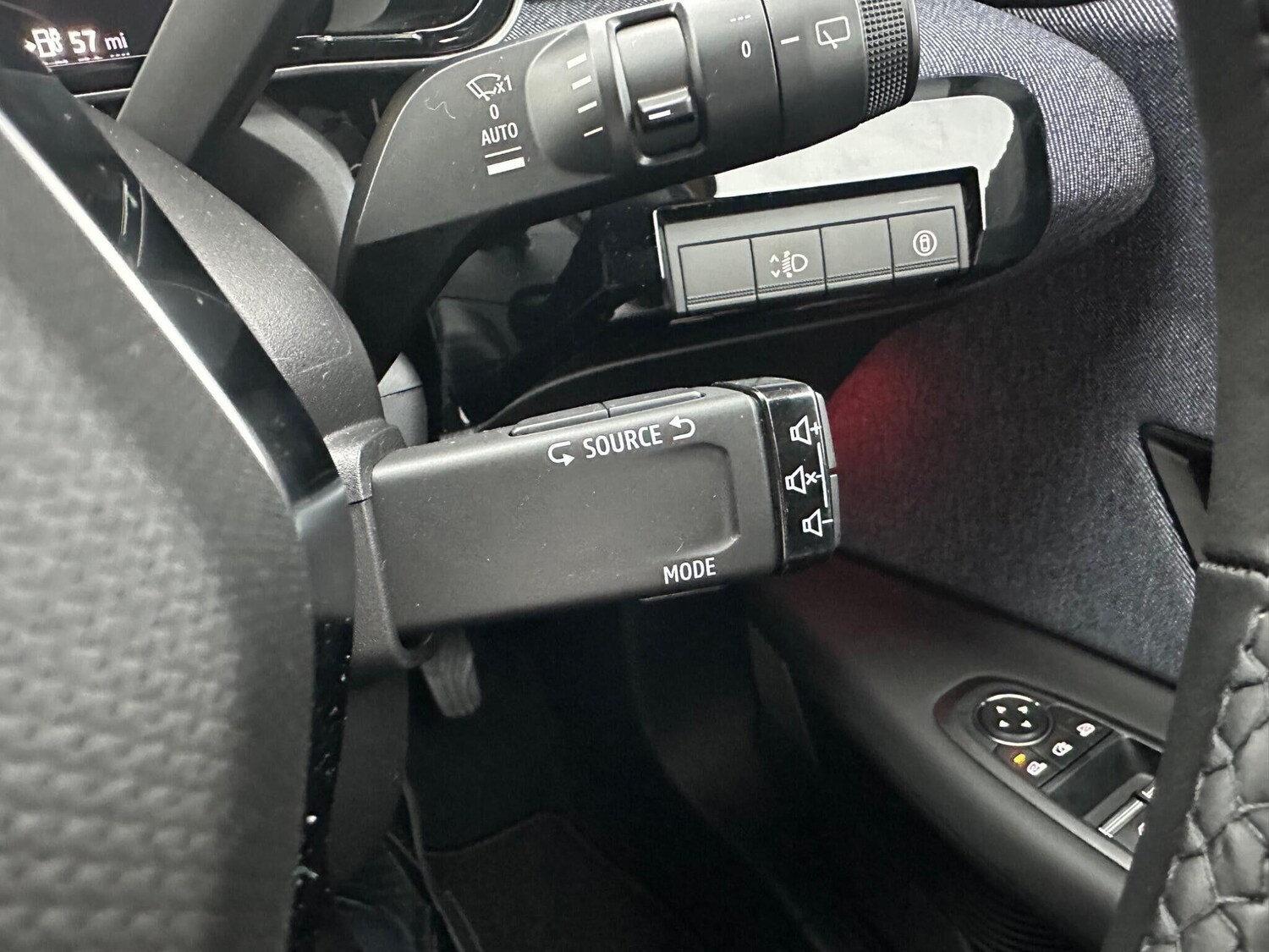 Used Renault 5 E-Tech electric for sale - 76608095: Photo 32