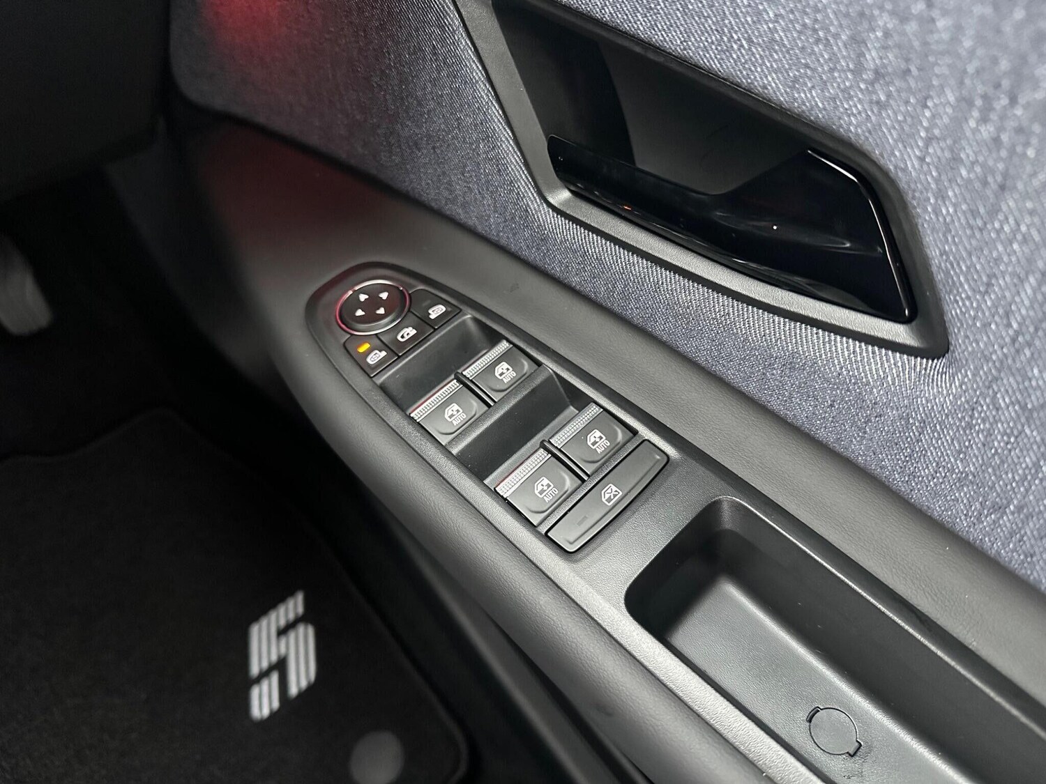 Used Renault 5 E-Tech electric for sale - 76608095: Photo 42