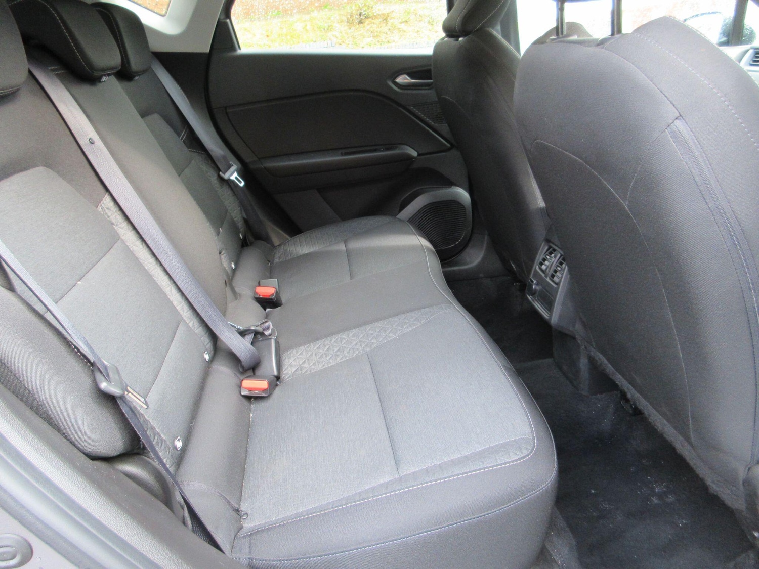 Used Renault Captur 2023 for sale - 76360627: Photo 17