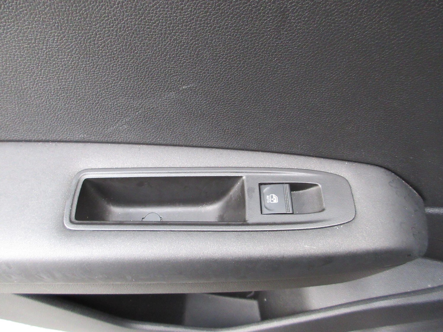 Used Renault Captur 2023 for sale - 76360627: Photo 21