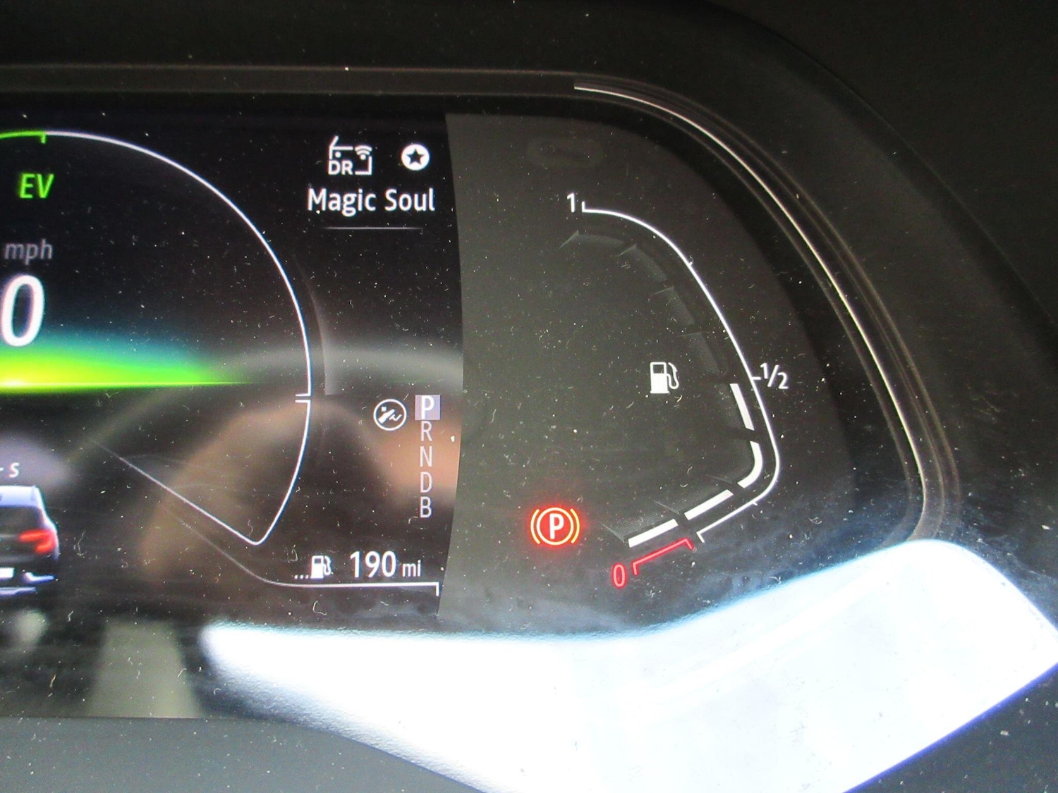 Used Renault Captur 2023 for sale - 76360627: Photo 23