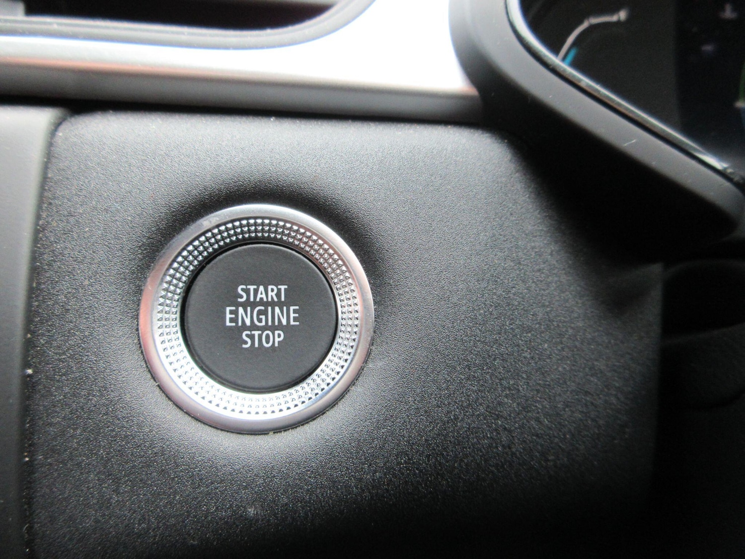 Used Renault Captur 2023 for sale - 76360627: Photo 38