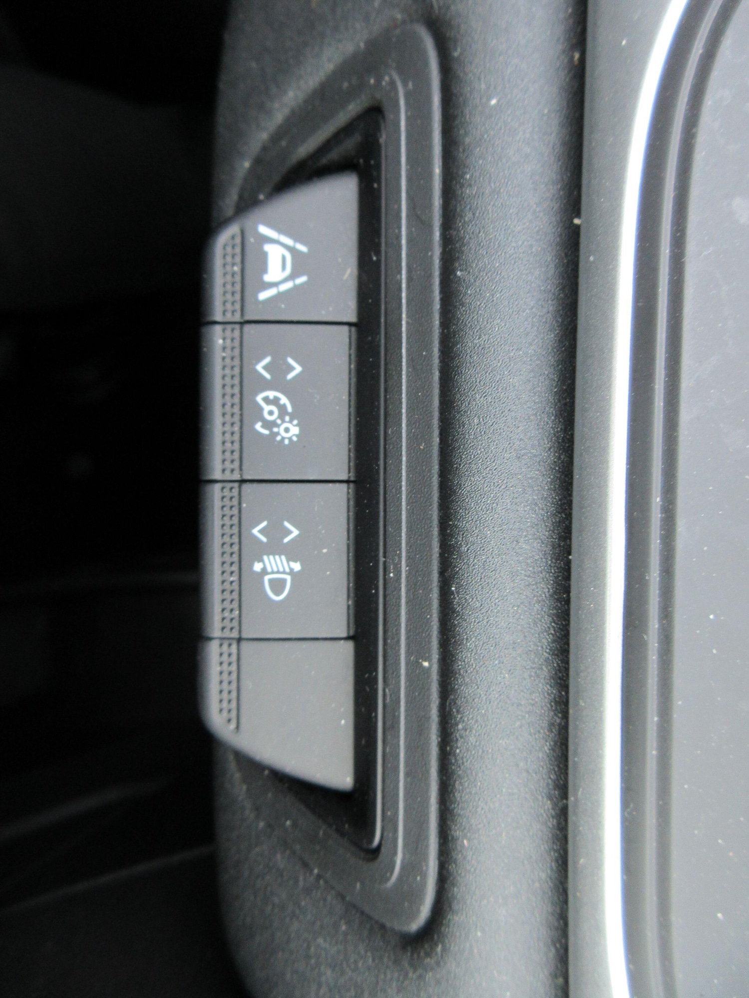 Used Renault Captur 2023 for sale - 76360627: Photo 45