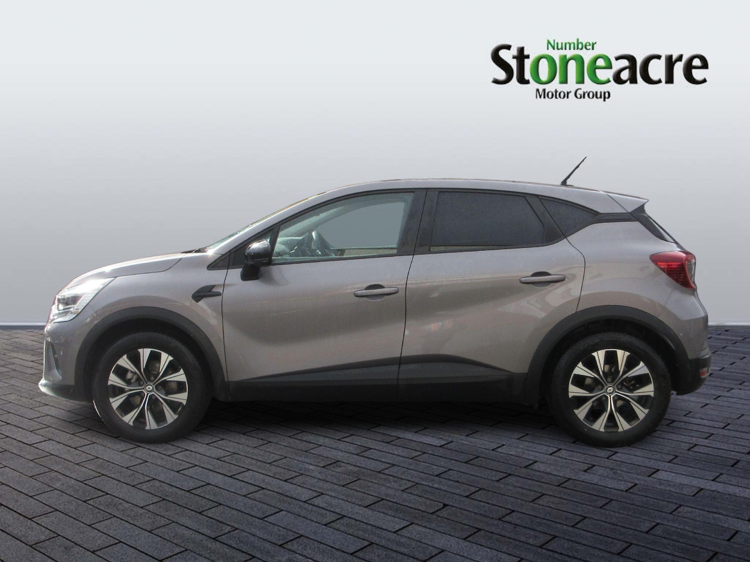 Used Renault Captur 2023 for sale - 76360627: Photo 6