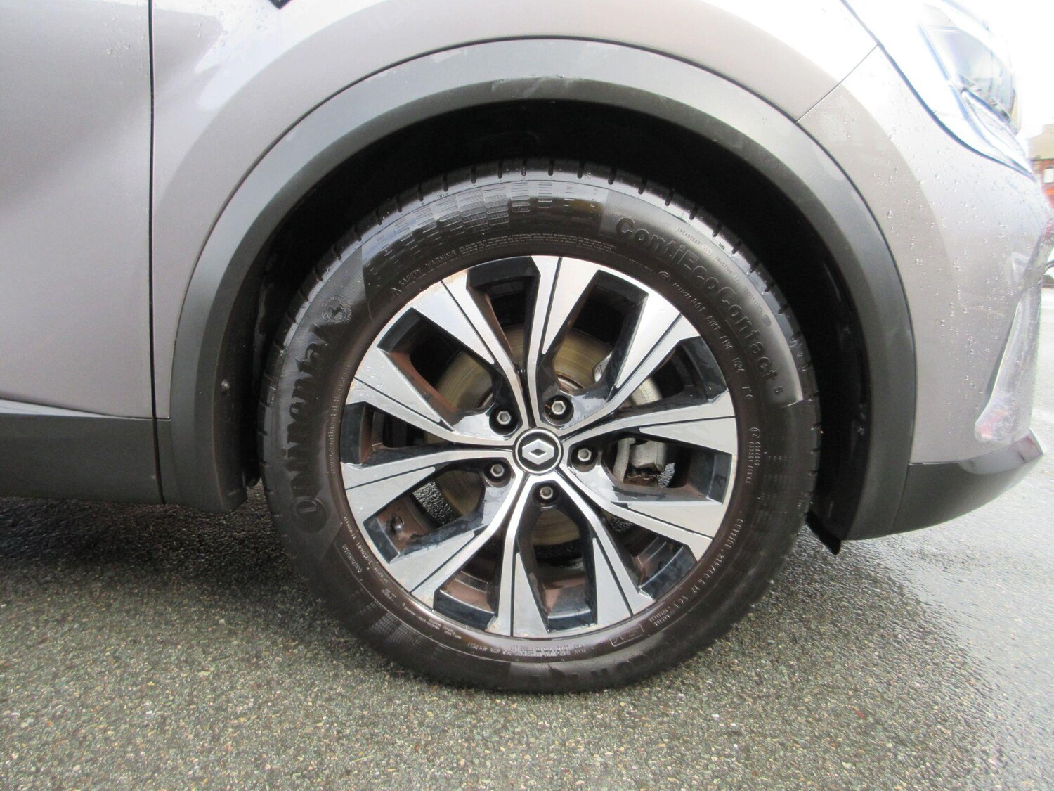 Used Renault Captur 2023 for sale - 76360627: Photo 9
