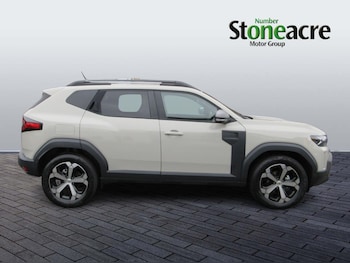 Used Dacia Duster 2025 for sale - 76839831: Photo