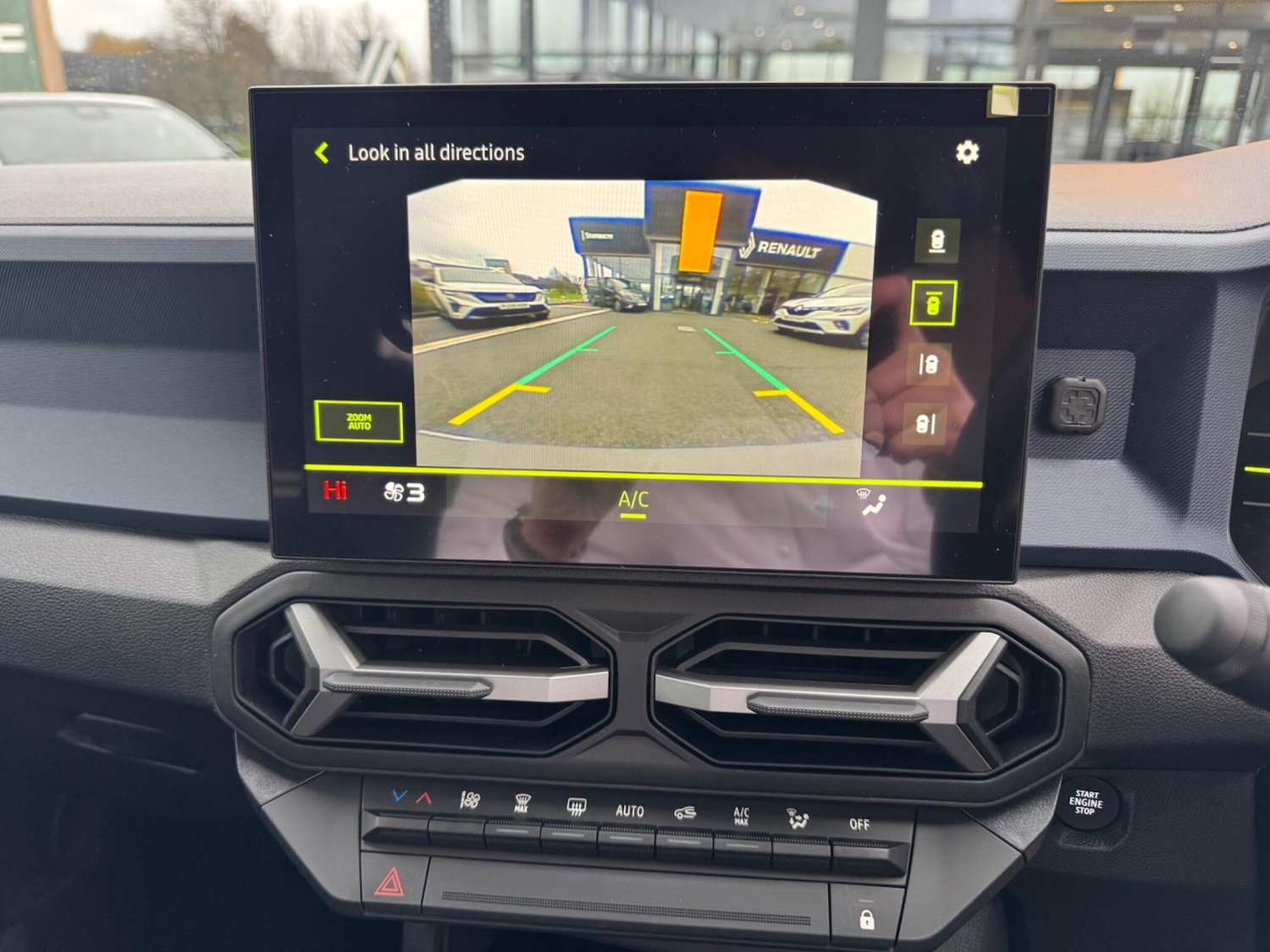 Used Dacia Duster 2025 for sale - 76839831: Photo 40