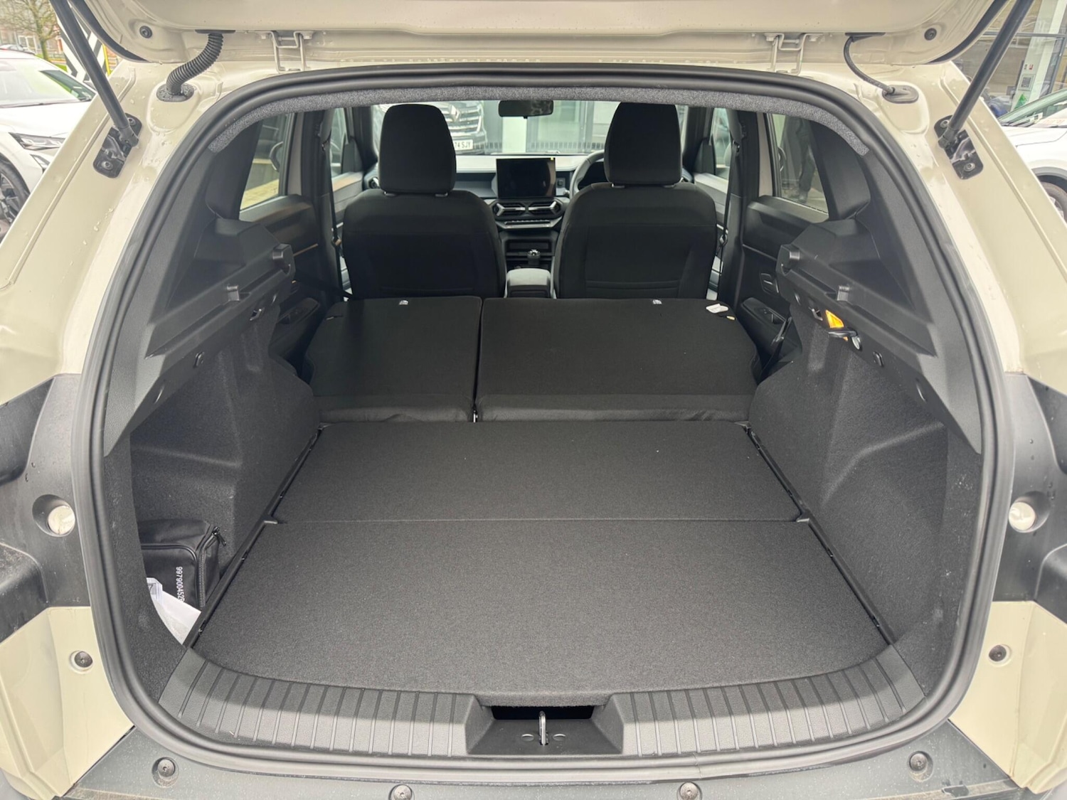 Used Dacia Duster 2025 for sale - 76839831: Photo 45