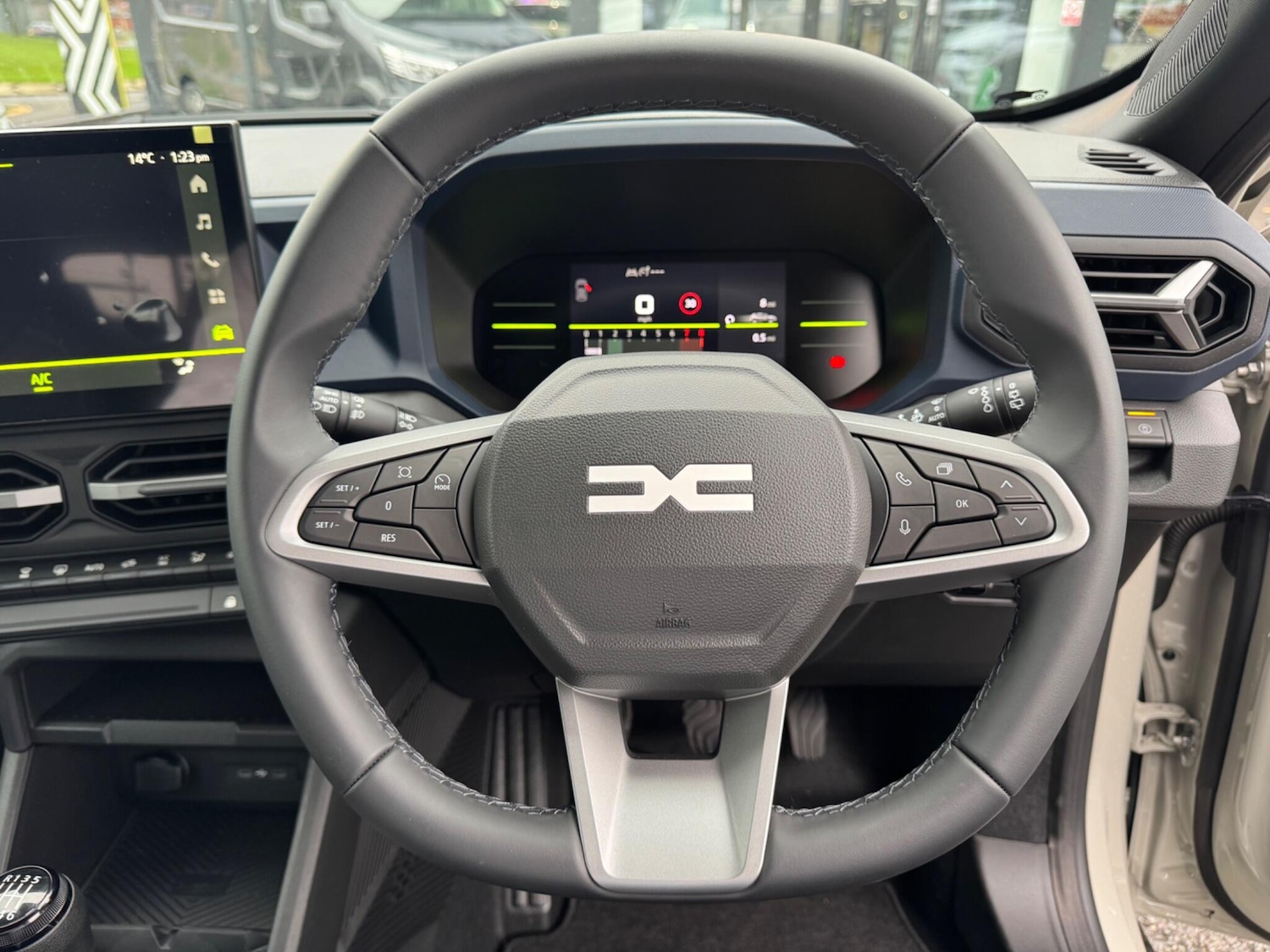 Used Dacia Duster 2025 for sale - 76839831: Photo 51