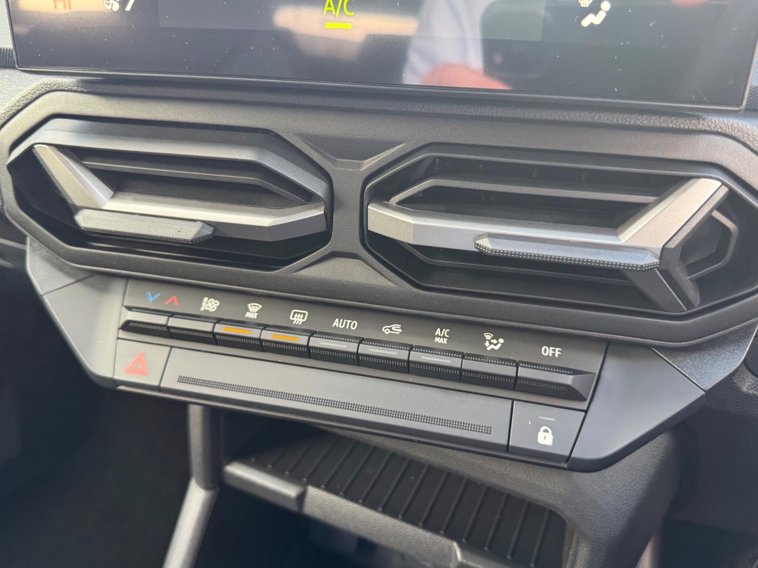 Used Dacia Duster 2025 for sale - 76753076: Photo 14