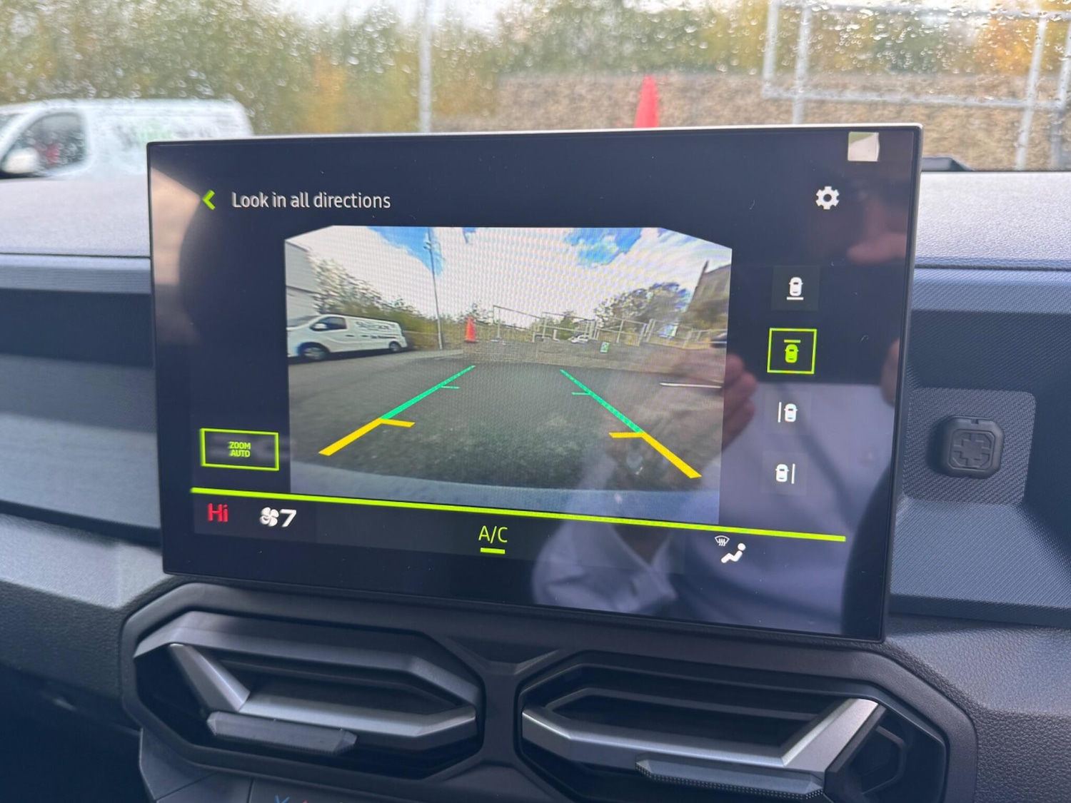 Used Dacia Duster 2025 for sale - 76753076: Photo 28