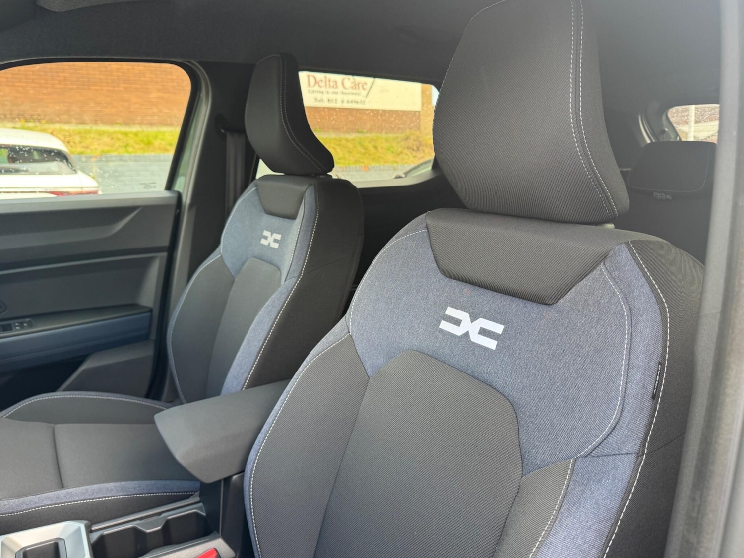 Used Dacia Duster 2025 for sale - 76753076: Photo 40