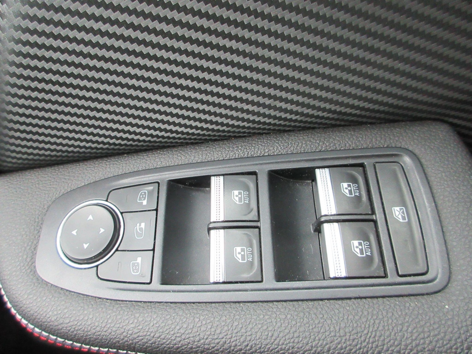 Used Renault Clio for sale - 77808817: Photo 40