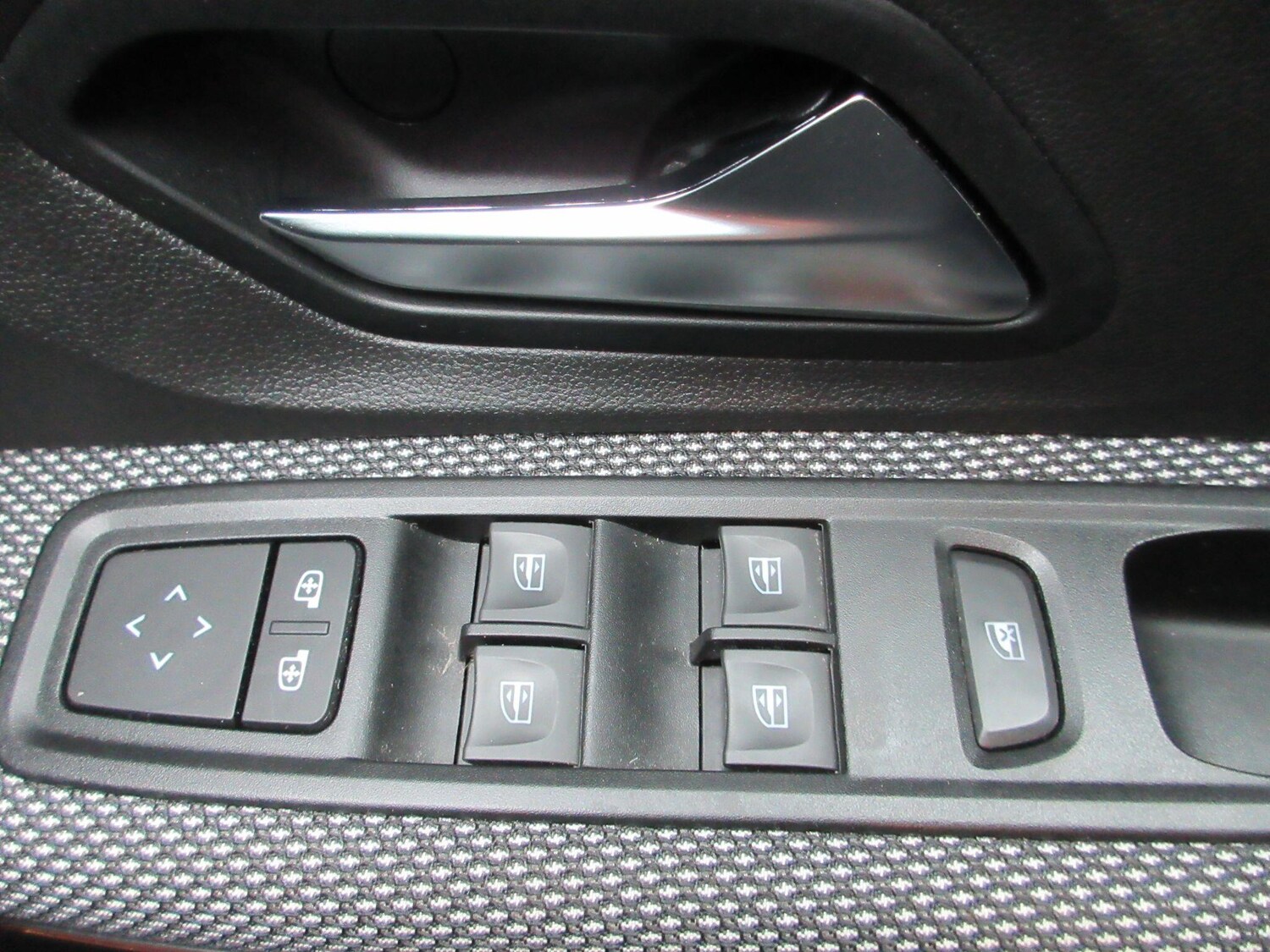 Used Dacia Sandero for sale - 77424955: Photo 43