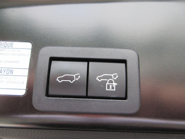 Used Toyota Yaris Cross 2022 for sale - 75339729: Photo 21