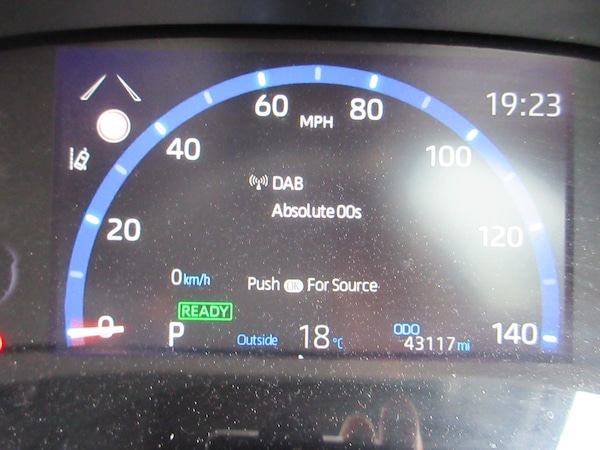 Used Toyota Yaris Cross 2022 for sale - 75339729: Photo 26
