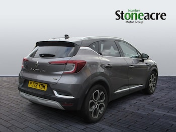 Used Renault Captur 2022 for sale - 76072447: Photo
