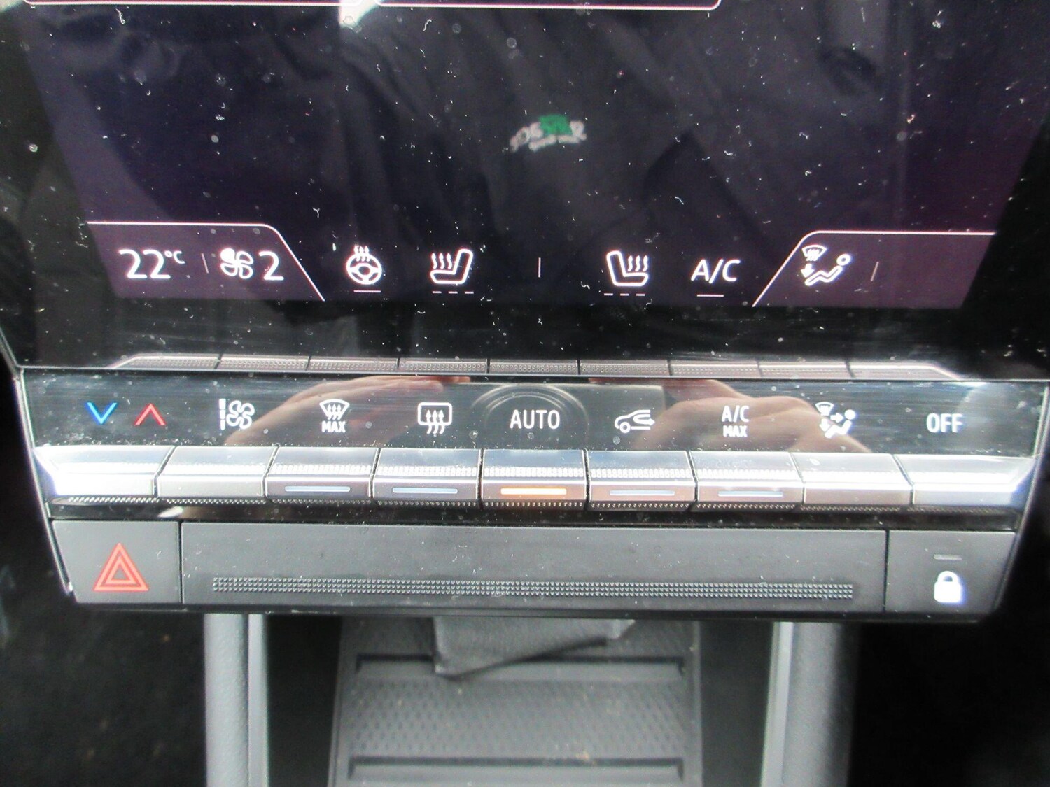 Used Renault Captur for sale - 77823643: Photo 37