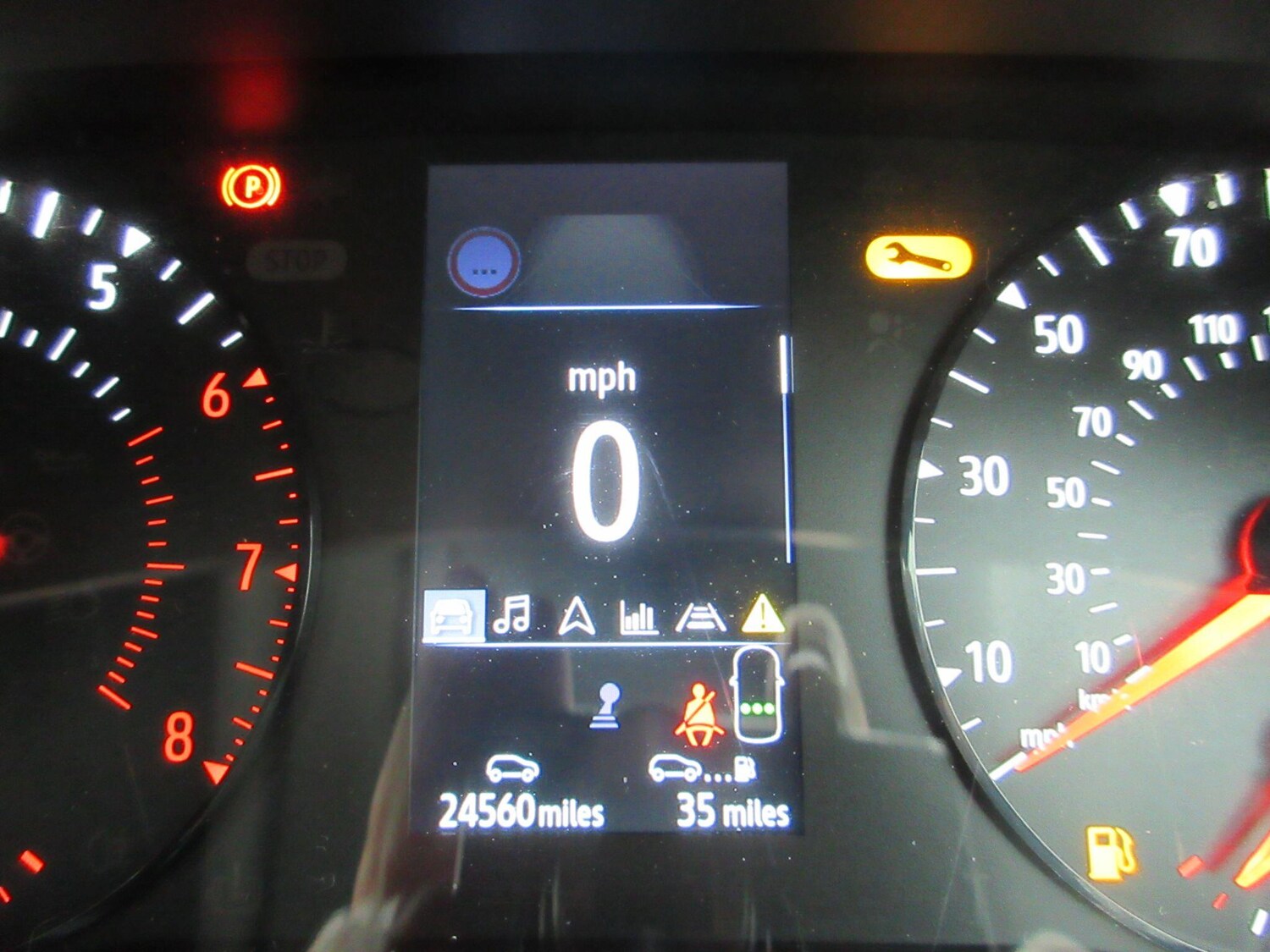 Used Renault Captur 2023 for sale - 77722986: Photo 18