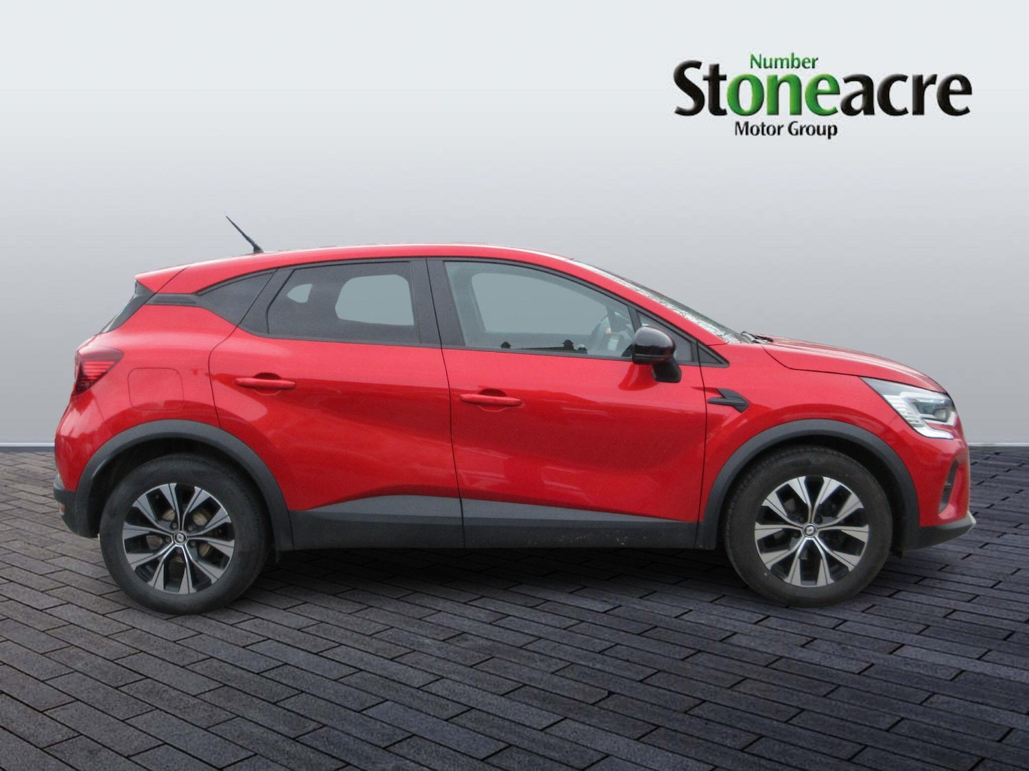 Used Renault Captur 2023 for sale - 77722986: Photo 2