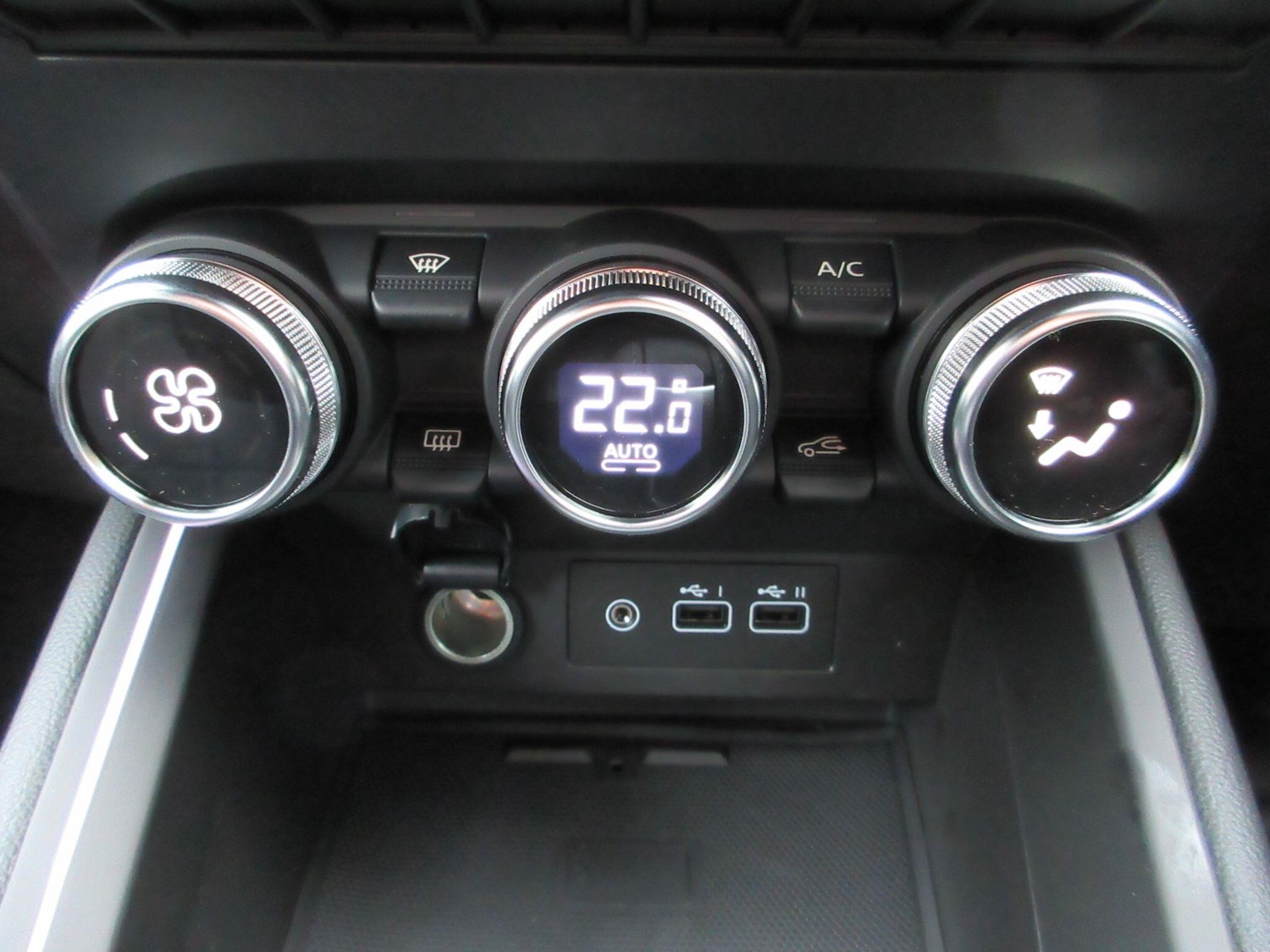 Used Renault Clio 2025 for sale - 77510791: Photo 35