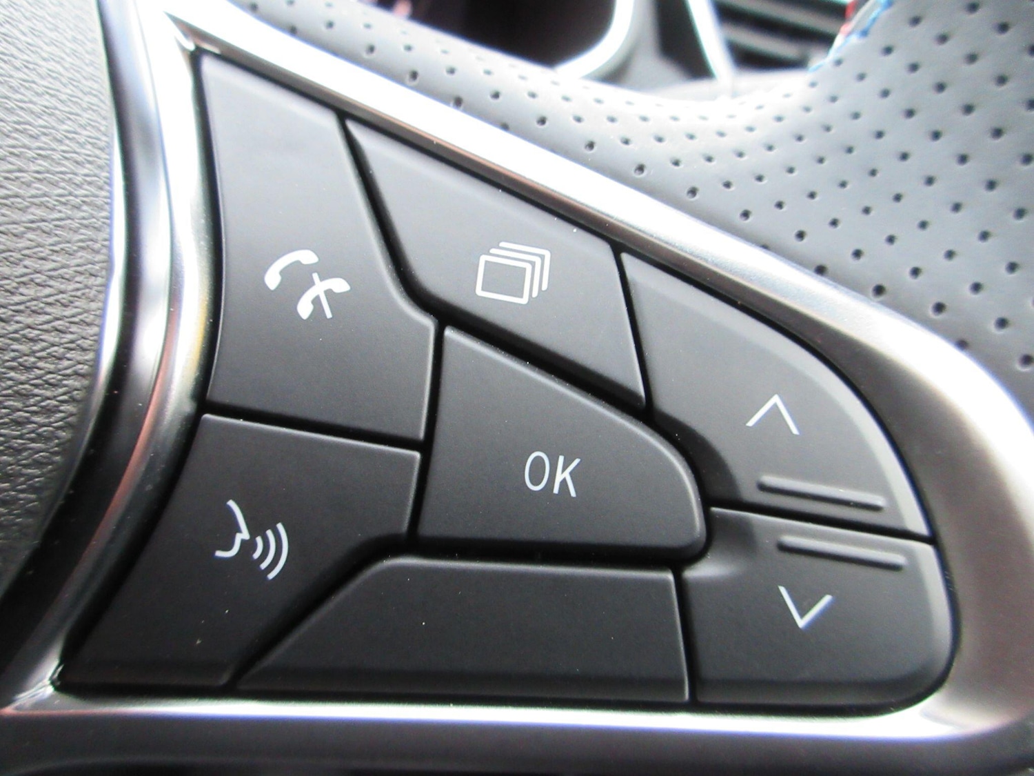 Used Renault Clio 2025 for sale - 77510791: Photo 43