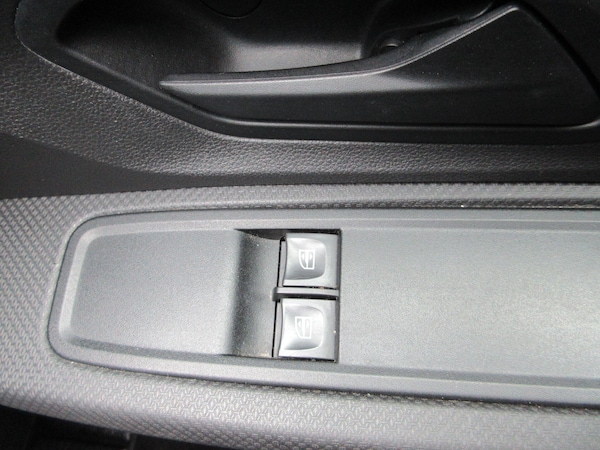 Used Dacia Jogger 2023 for sale - 76259031: Photo 32