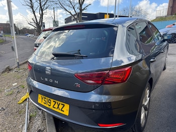 Used SEAT Leon 2019 for sale - 77892869: Photo