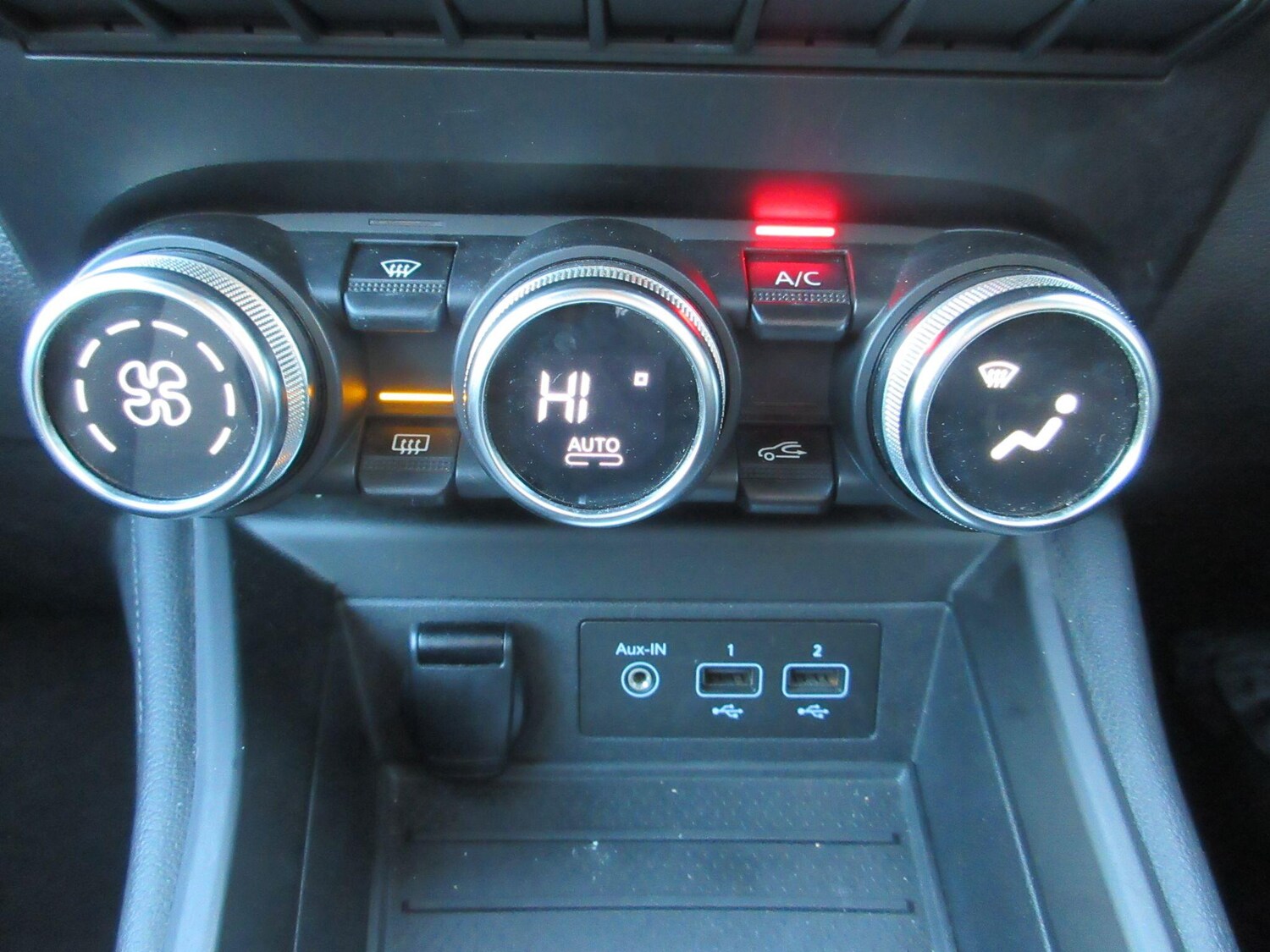 Used Renault Zoe 2020 for sale - 76801870: Photo 34