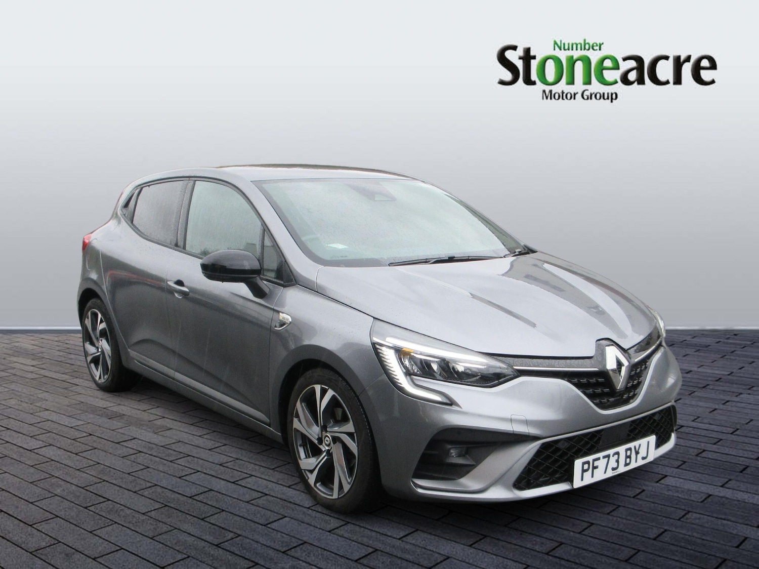 Used Renault Clio 2023 for sale - 76189739: Photo 1