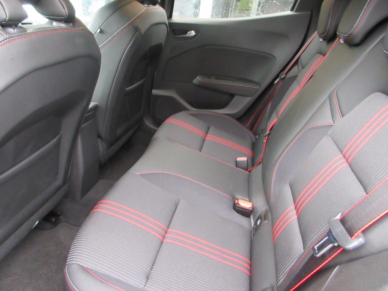 Used Renault Clio 2023 for sale - 76189739: Photo 18