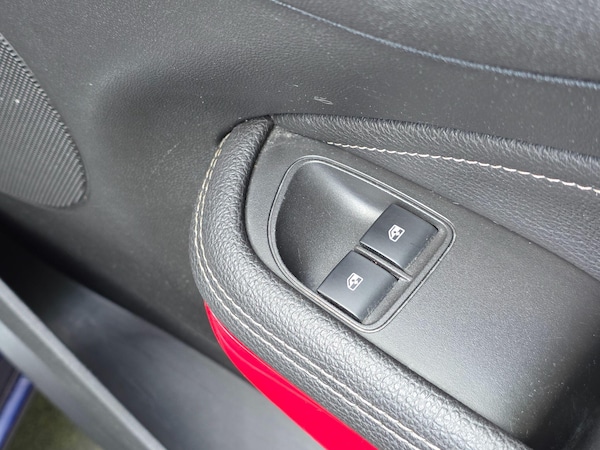 Used Vauxhall ADAM 2013 for sale - 75534409: Photo 18