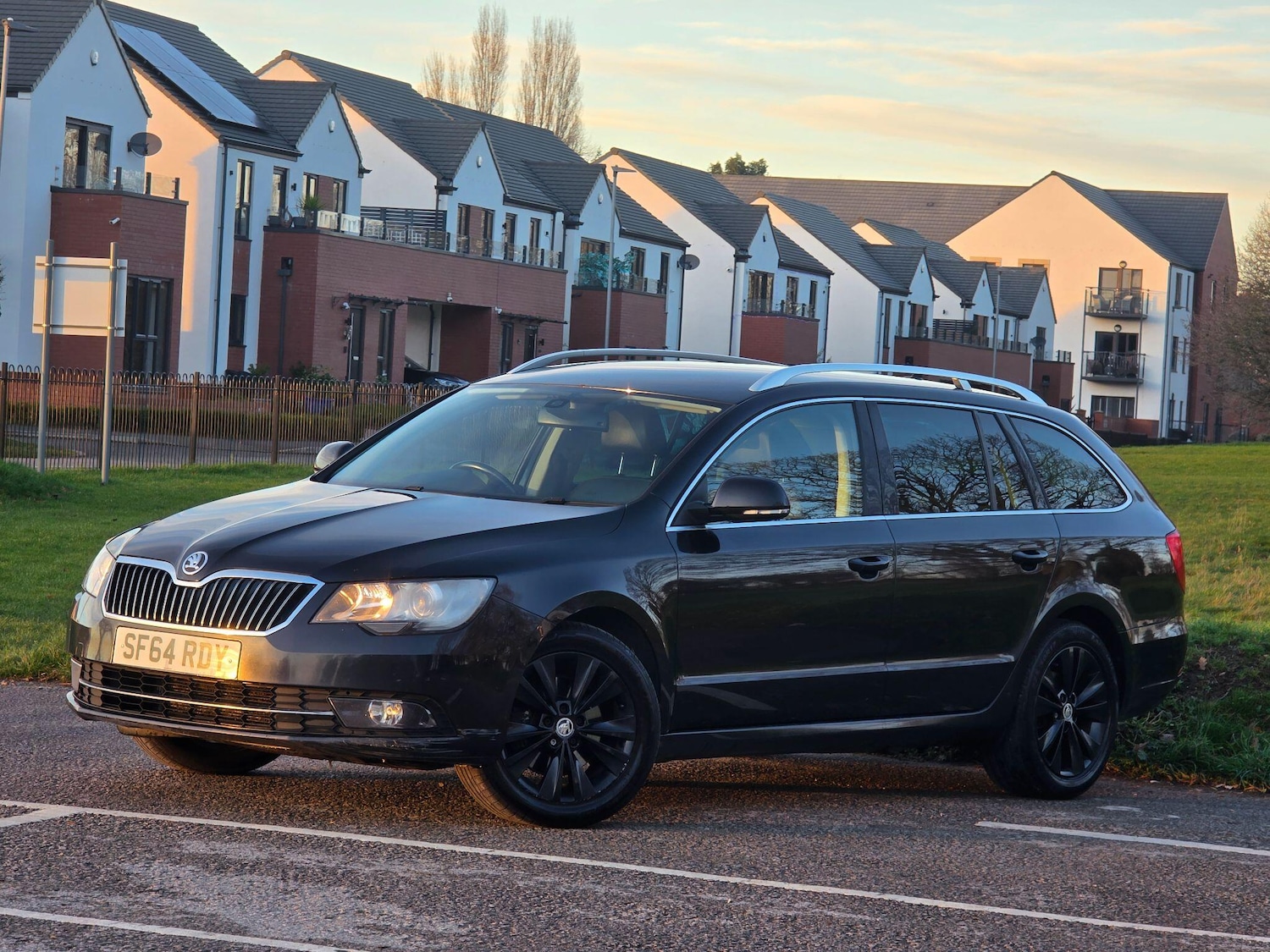 Used Skoda Superb 2014 for sale - 76966928: Photo 3