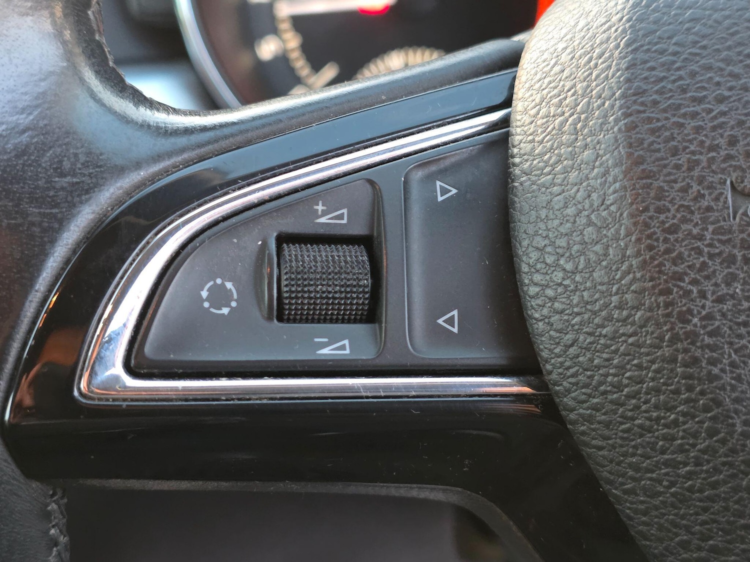 Used Skoda Superb 2014 for sale - 76966928: Photo 32