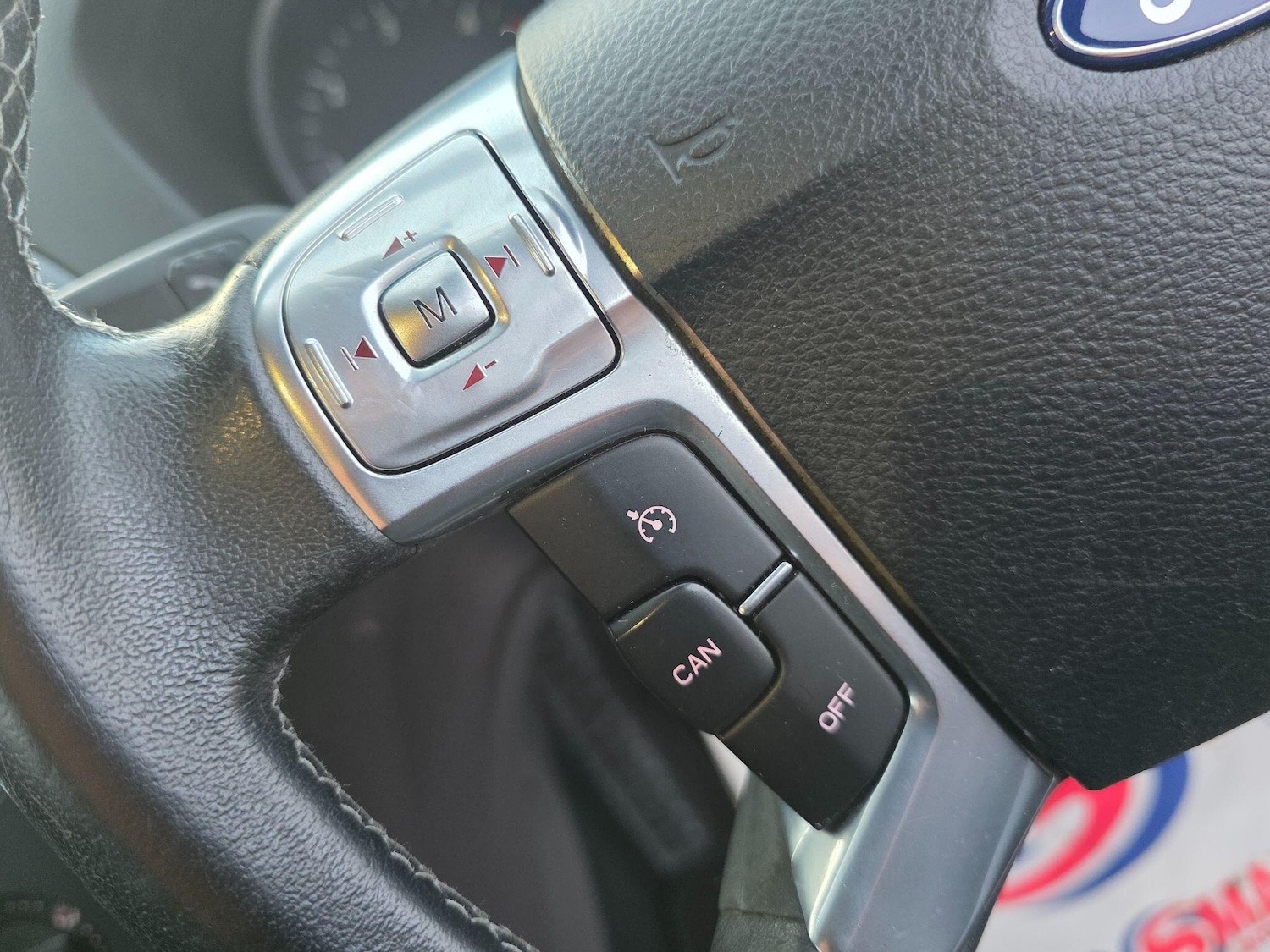 Used Ford Mondeo 2015 for sale - 77205815: Photo 32