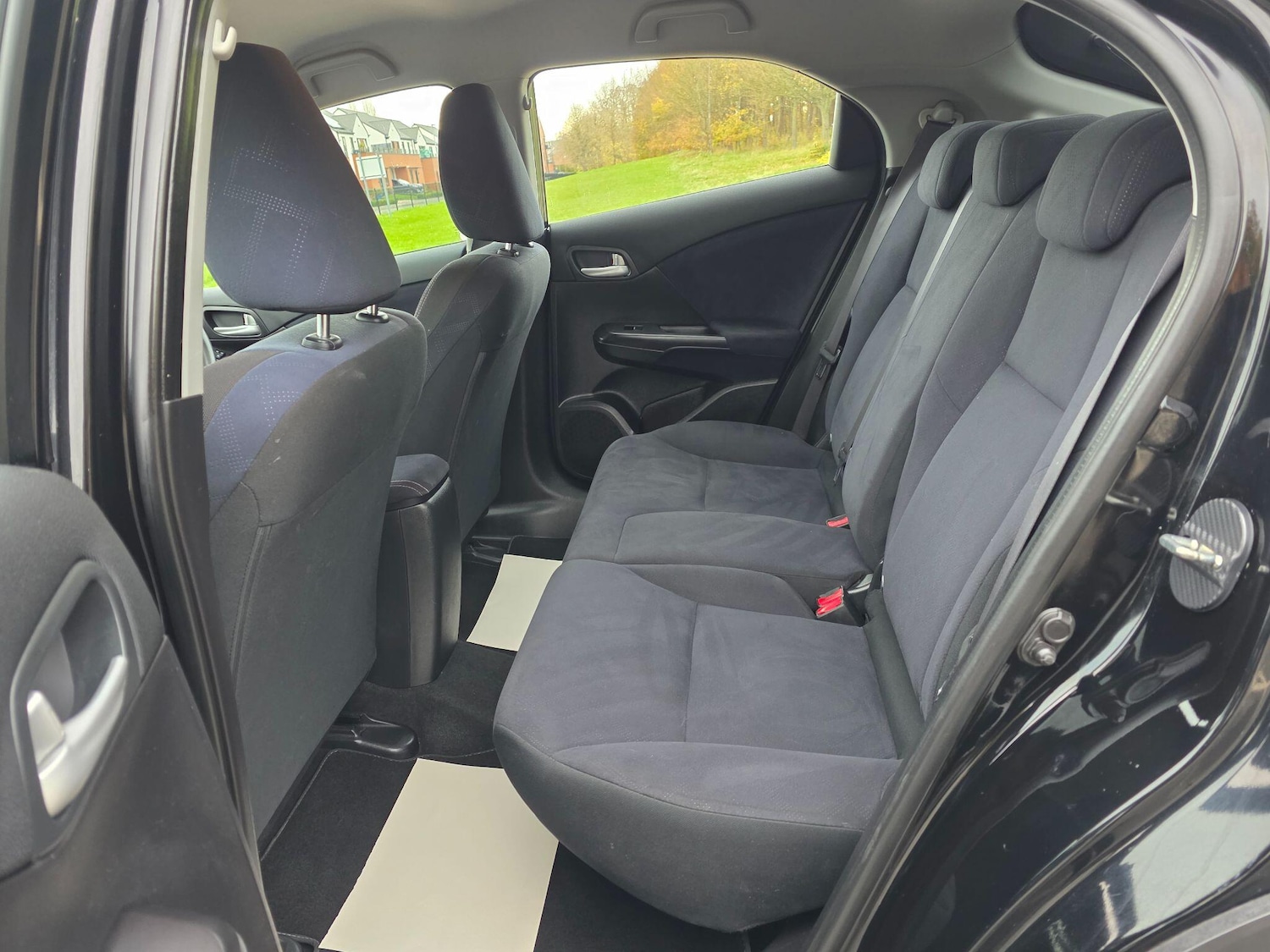 Used Honda Civic 2014 for sale - 76539739: Photo 13